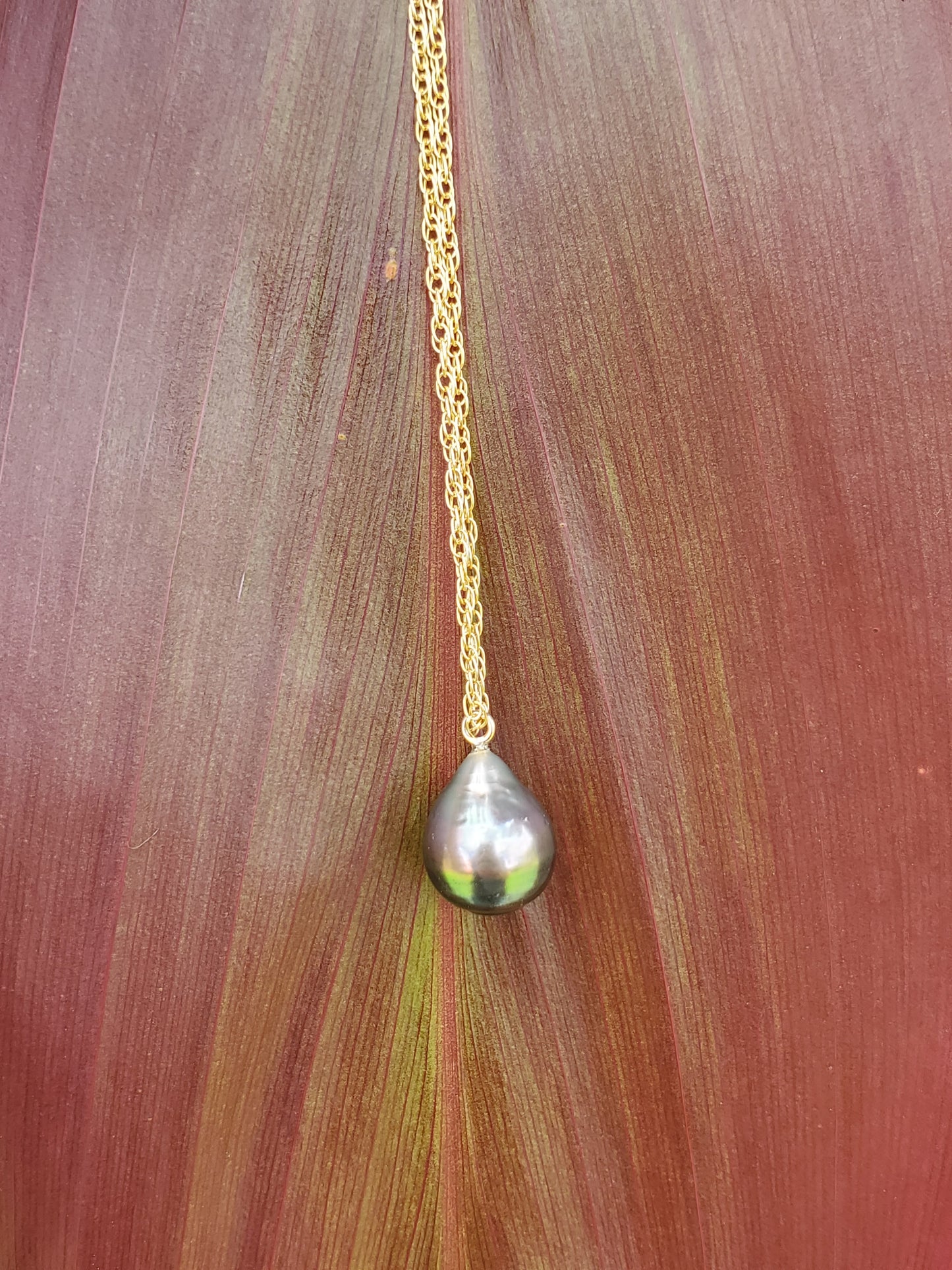 Tear Drop Tahitian Pendant