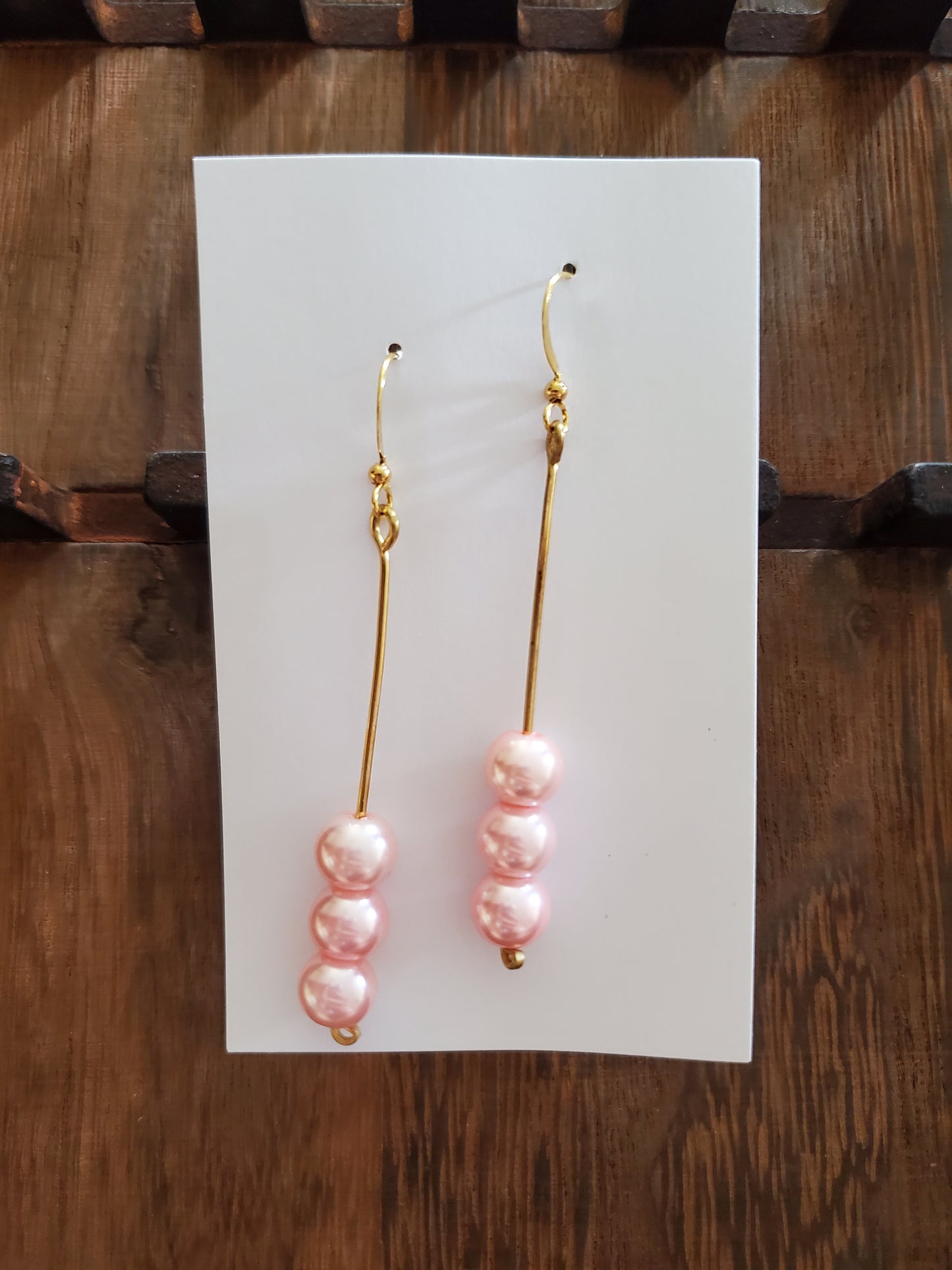 Shell Pearl Earrings