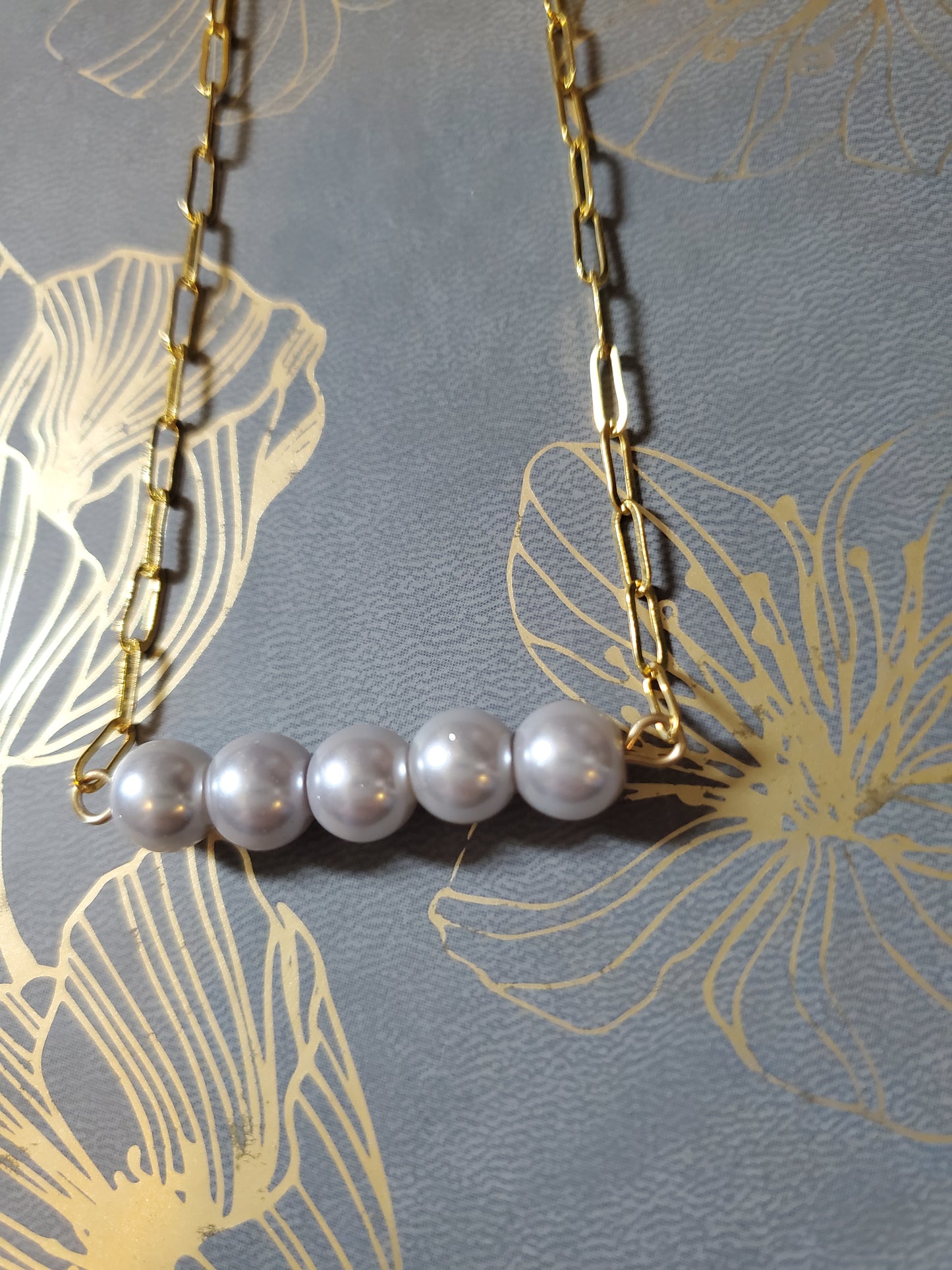 Shell Pearl Necklace