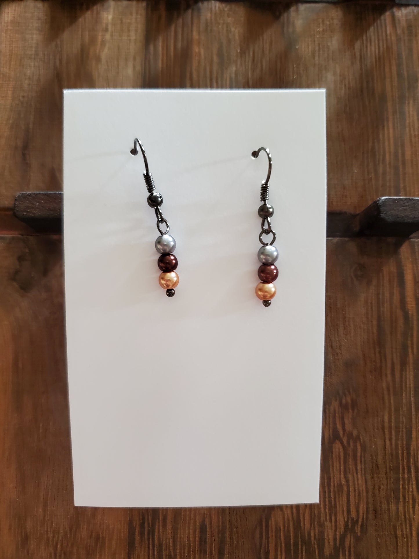 Shell Pearl Earrings