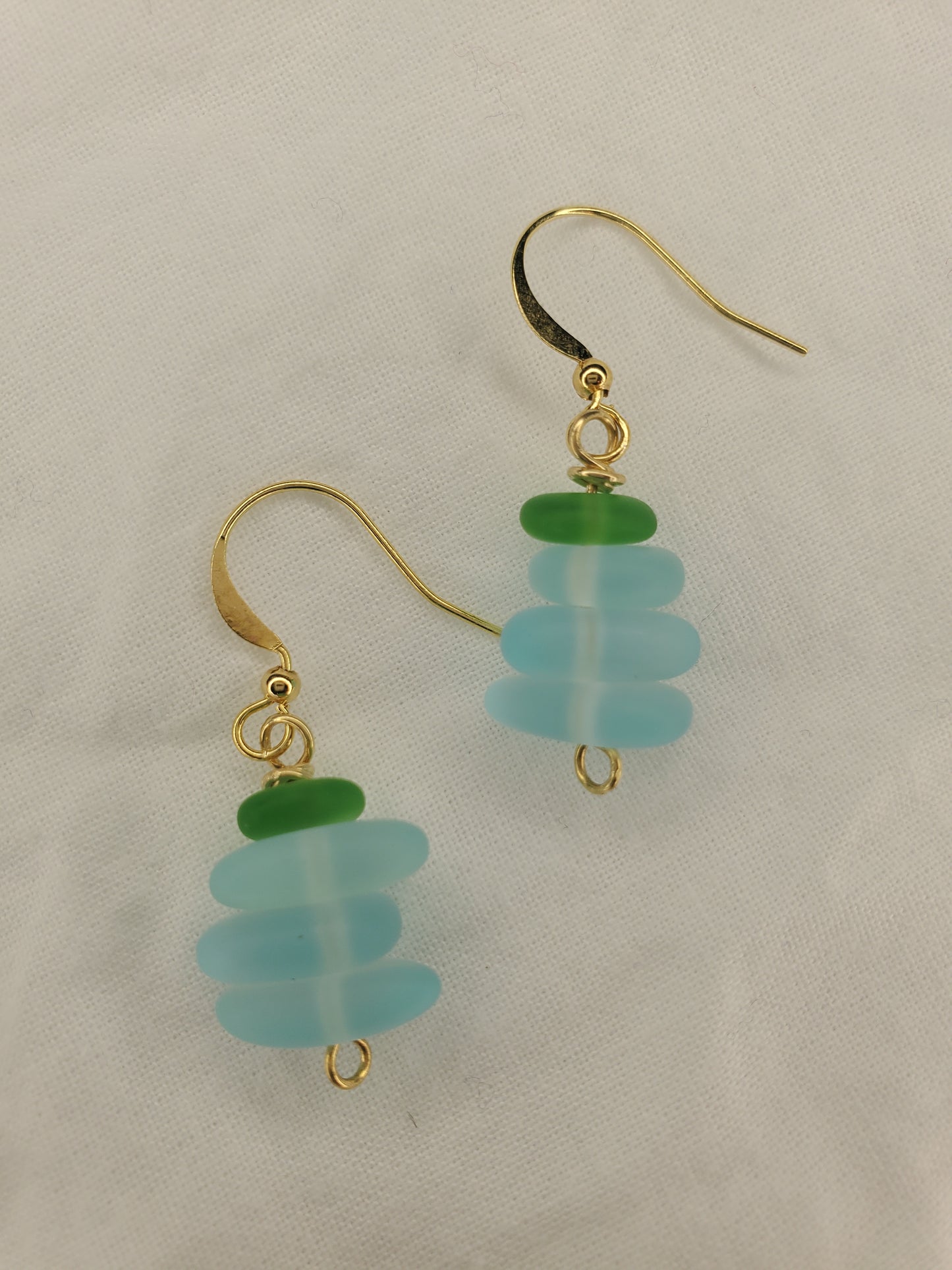 Sea Glass Dangle Light Blue/Green