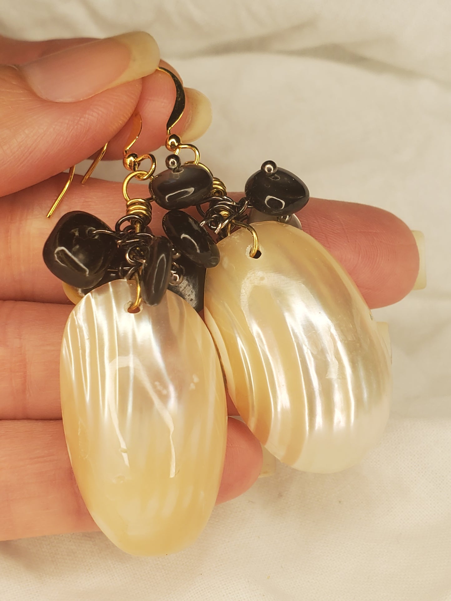 Shell Dangle
