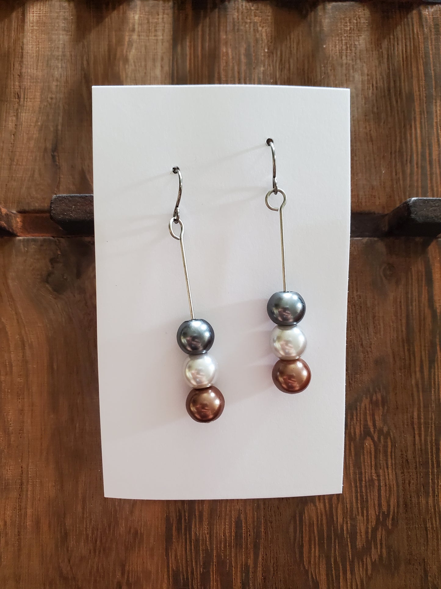 Shell Pearl Earrings