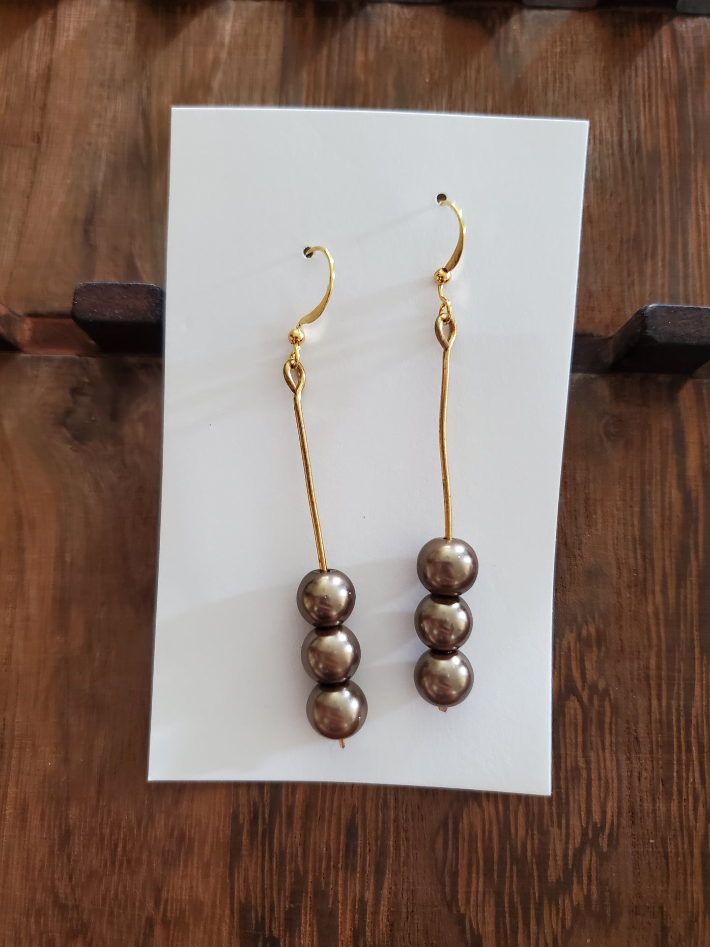 Shell Pearl Earrings