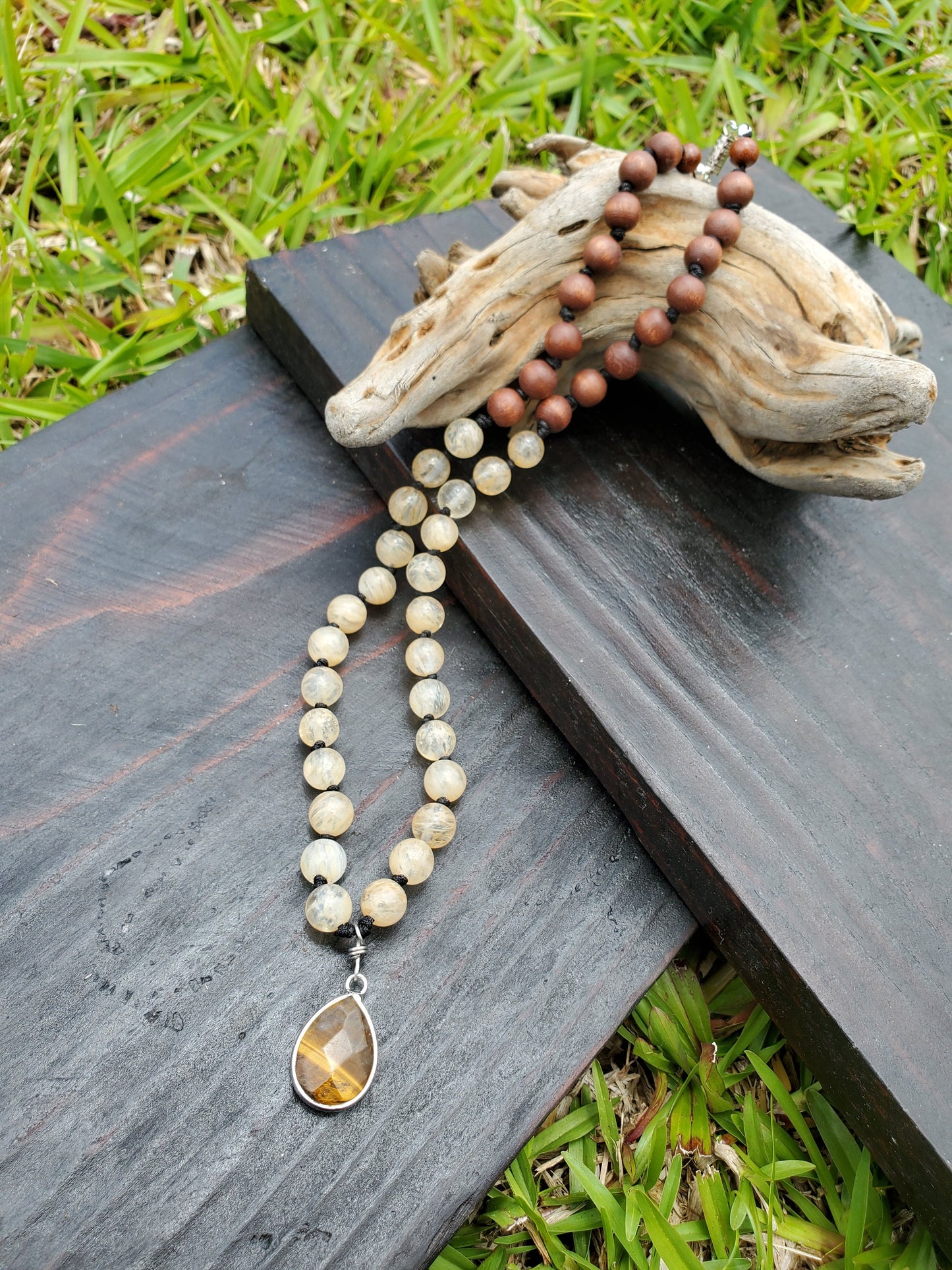Knotted Gemstone Necklace Honey Quartz/Tiger Eye