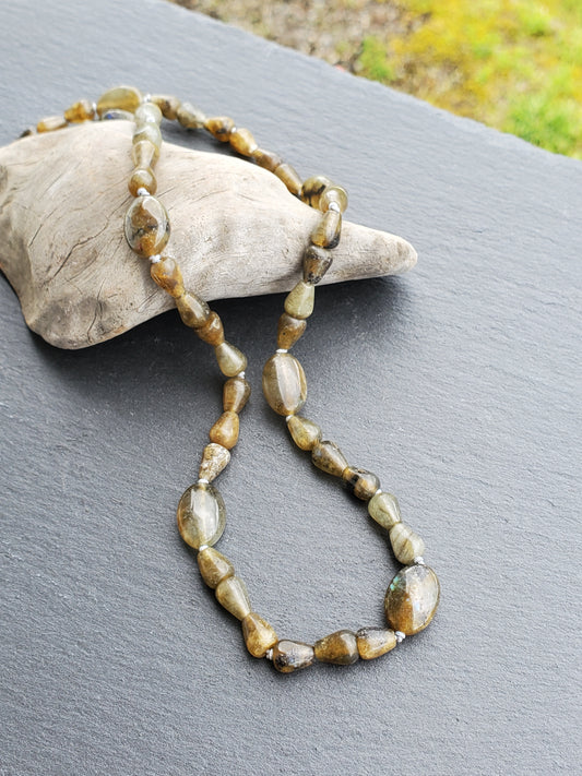 Knotted Labradorite Necklace