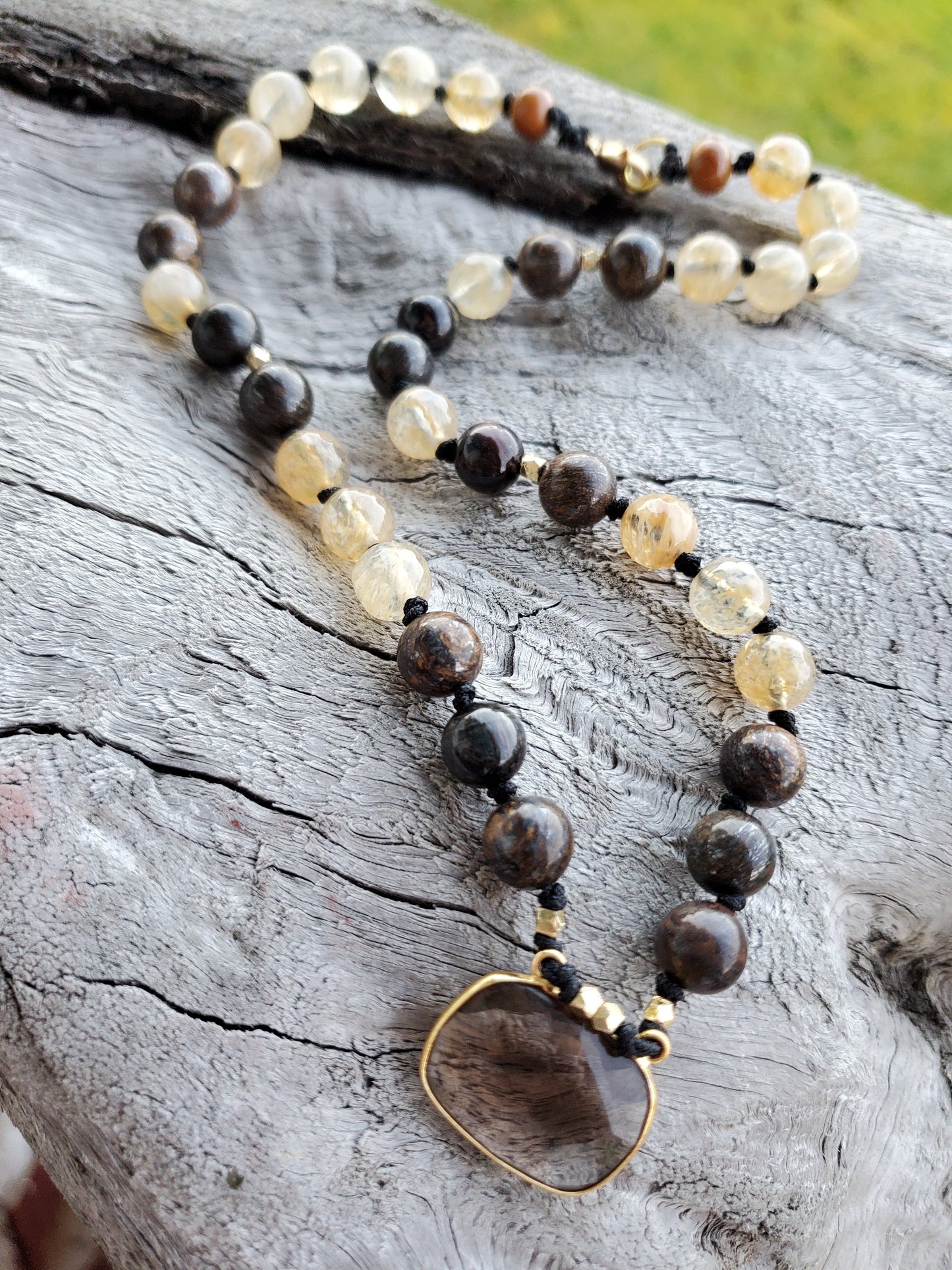 Knotted Gemstone Necklace Bronzite/Smokey Quartz