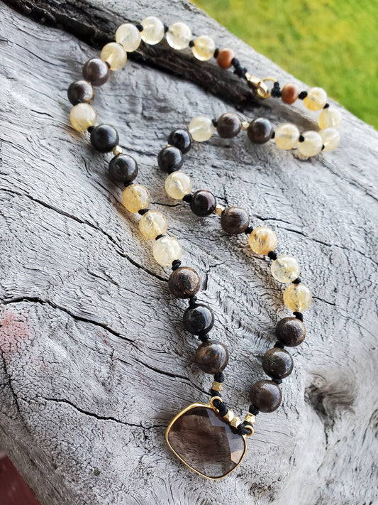 Knotted Gemstone Necklace Bronzite/Smokey Quartz