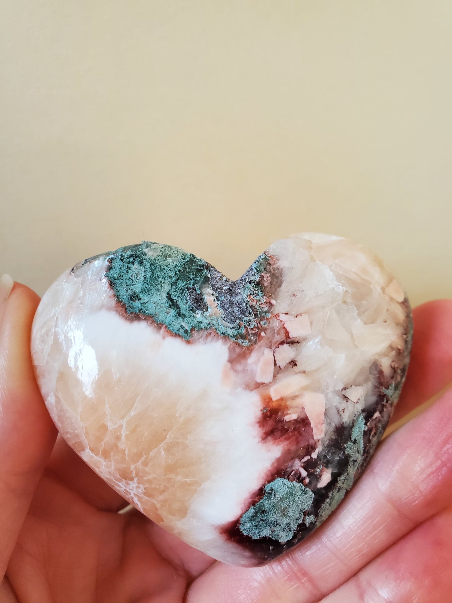 Stilbite Heart Palm Stone