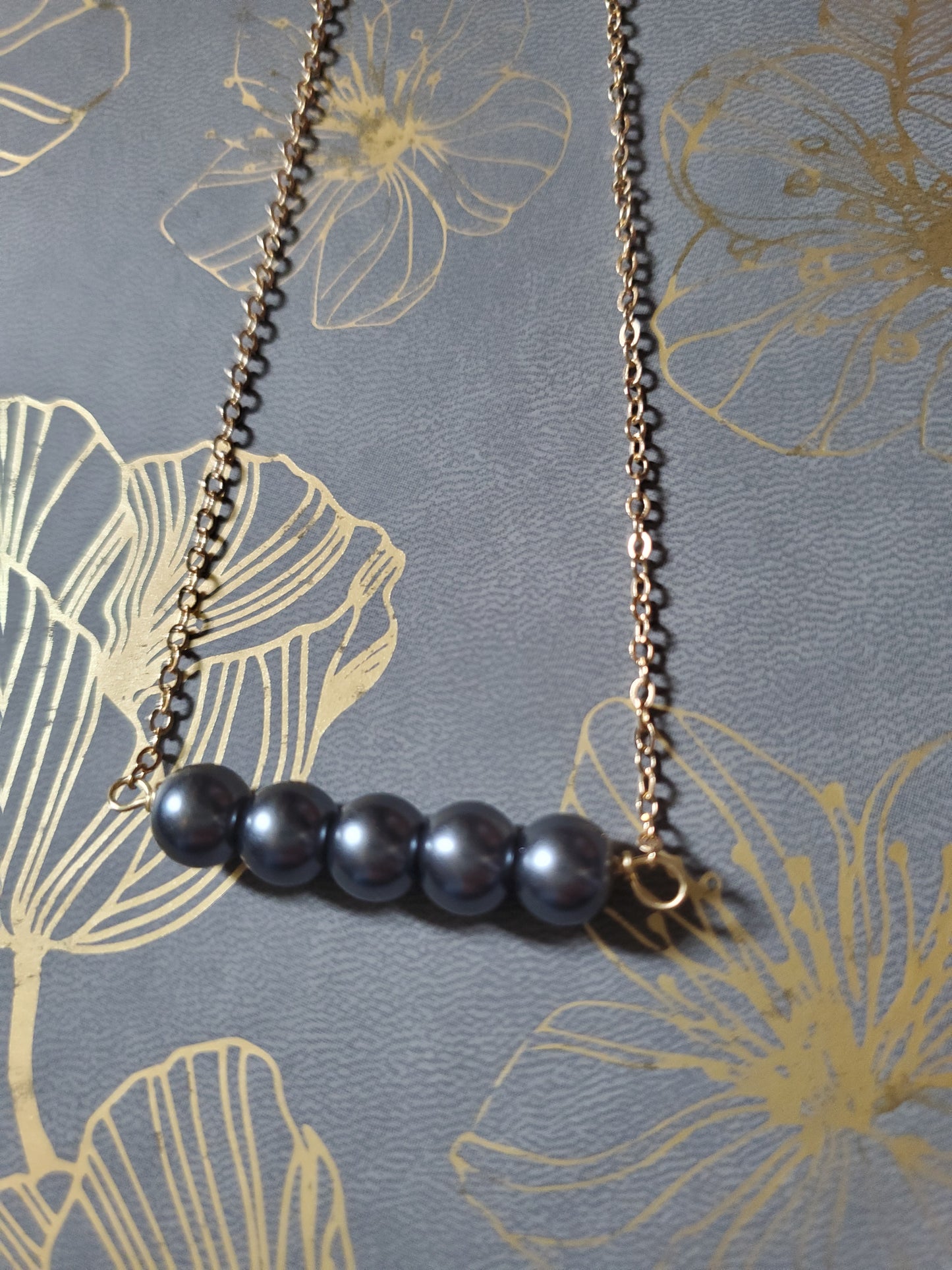 Shell Pearl Necklace