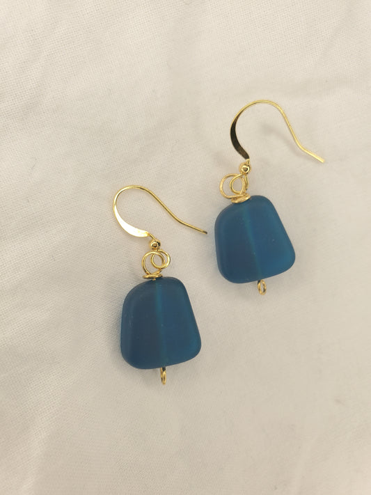 Sea Glass Dangle Teal