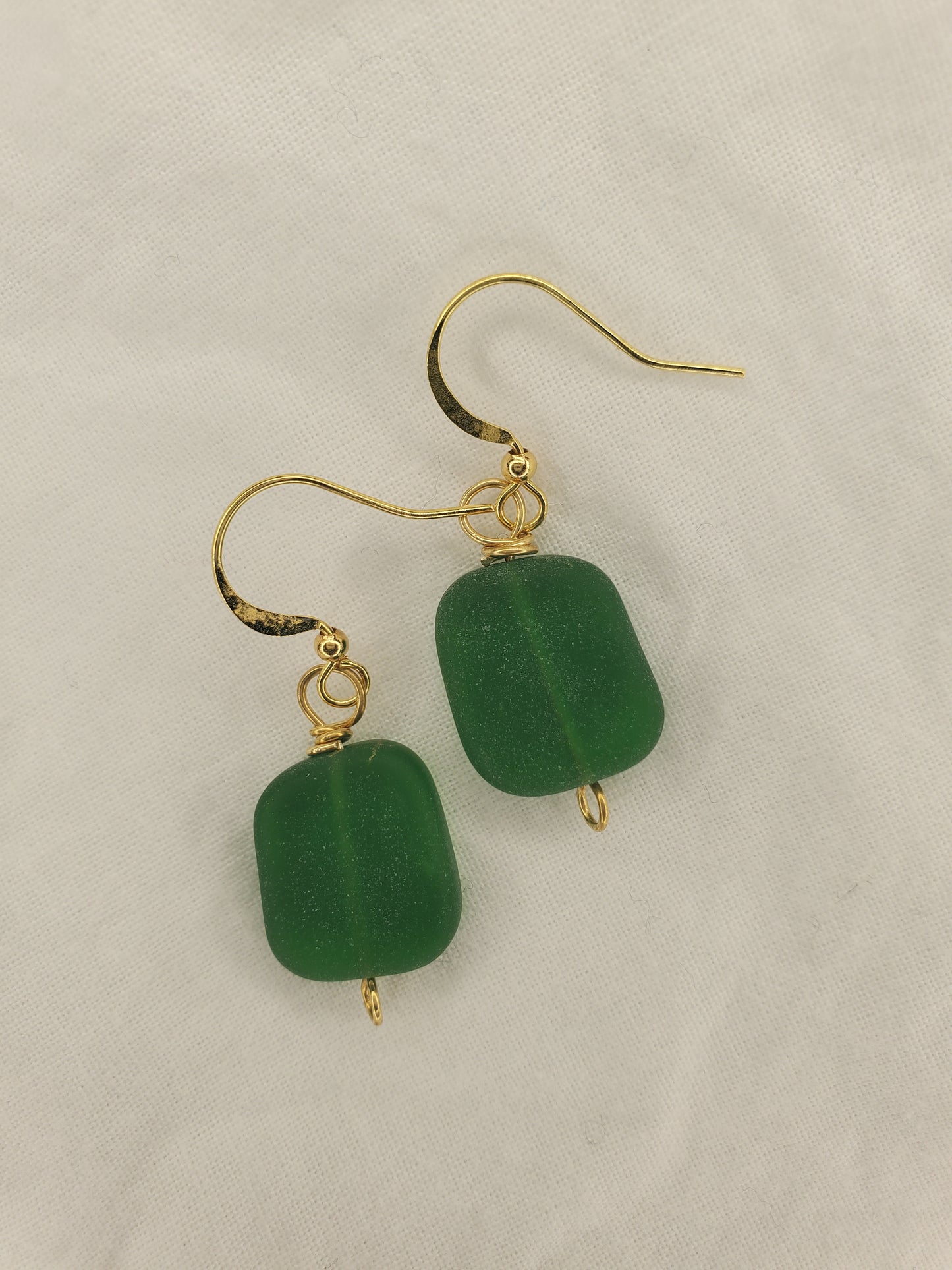 Sea Glass Dangle Green