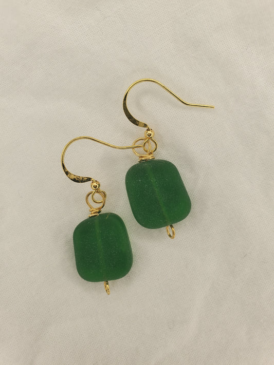 Sea Glass Dangle Green