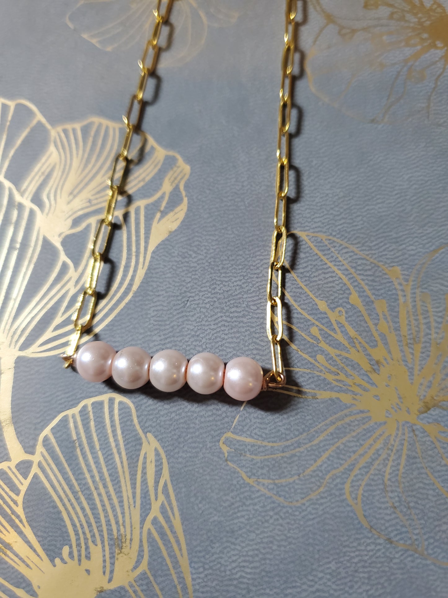 Shell Pearl Necklace