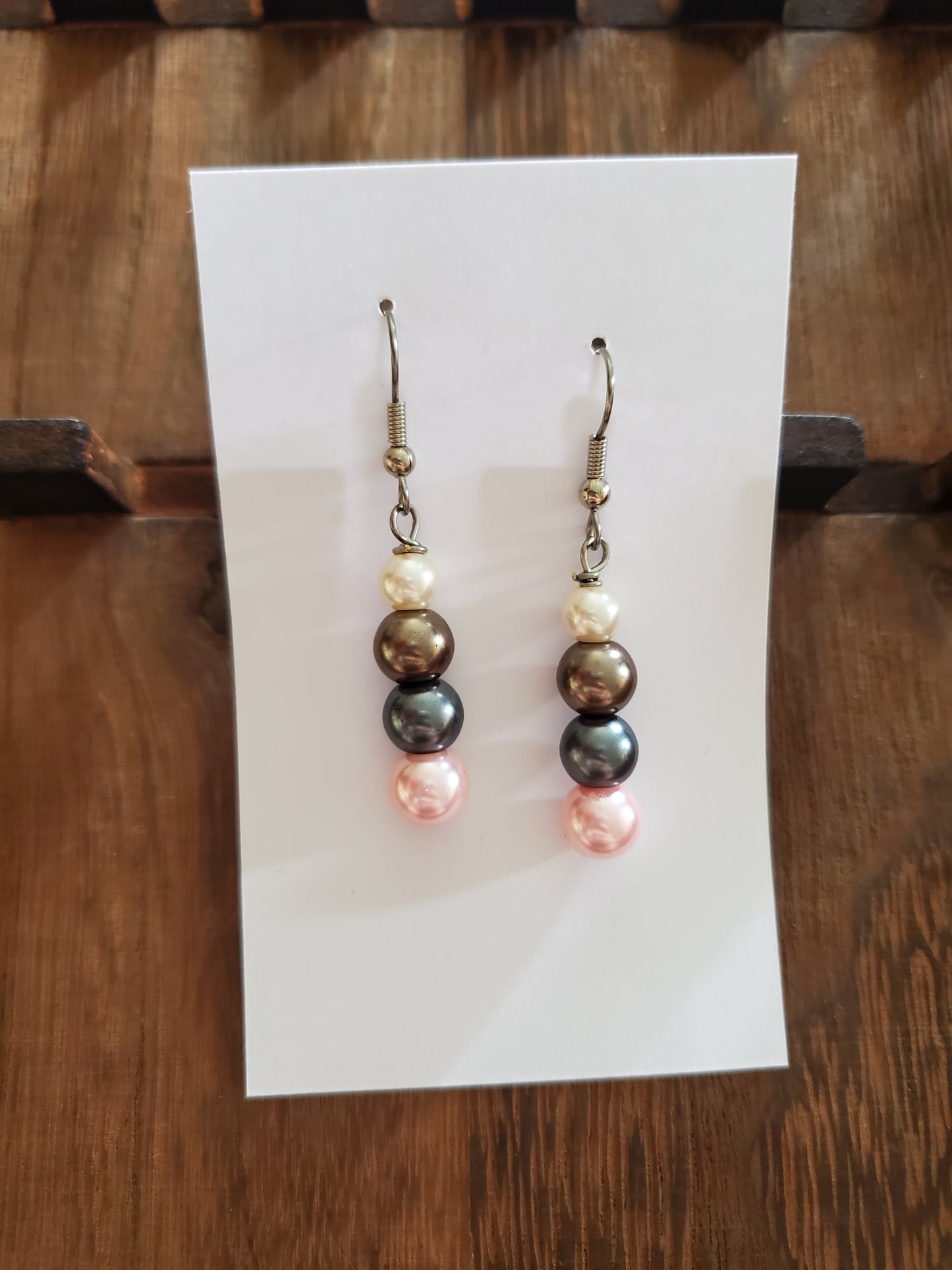 Shell Pearl Earrings