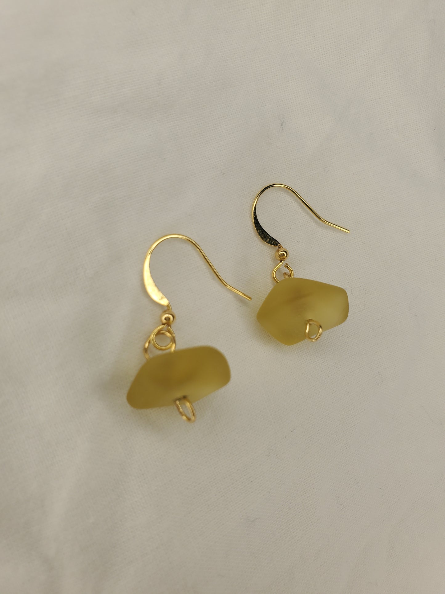 Sea Glass Dangle Mustard