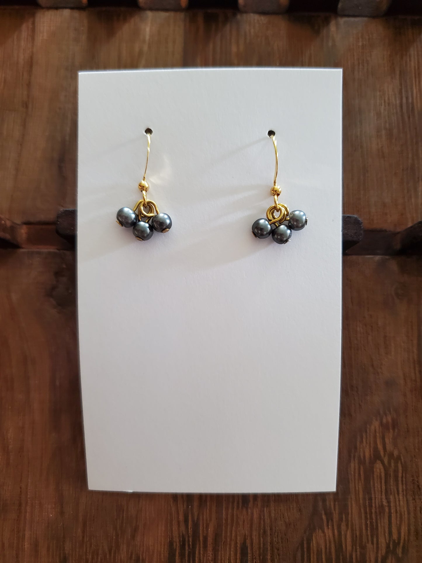 Shell Pearl Earrings