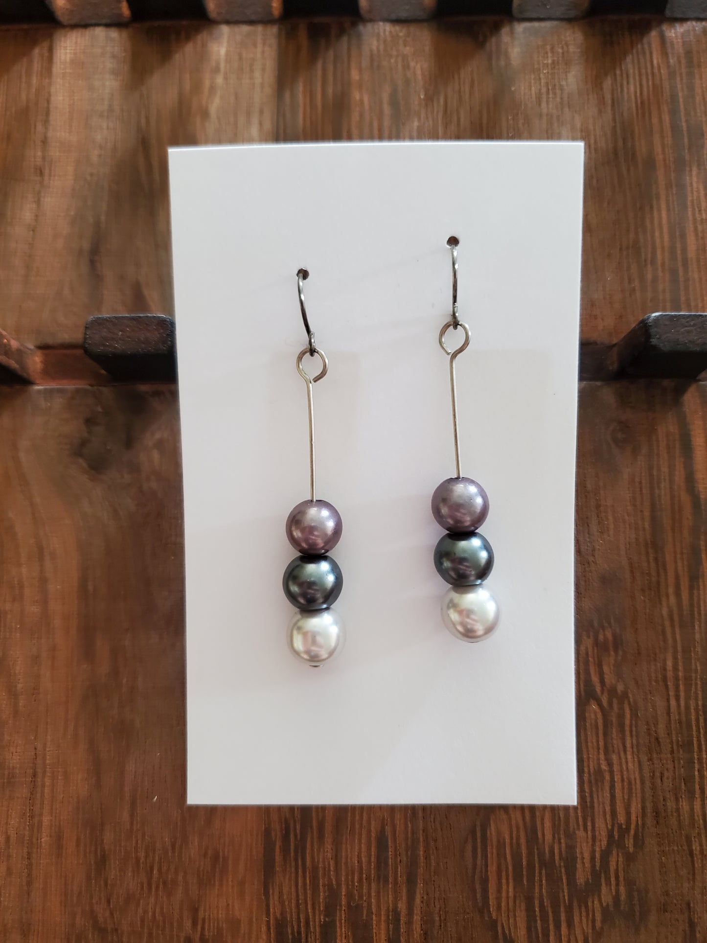 Shell Pearl Earrings