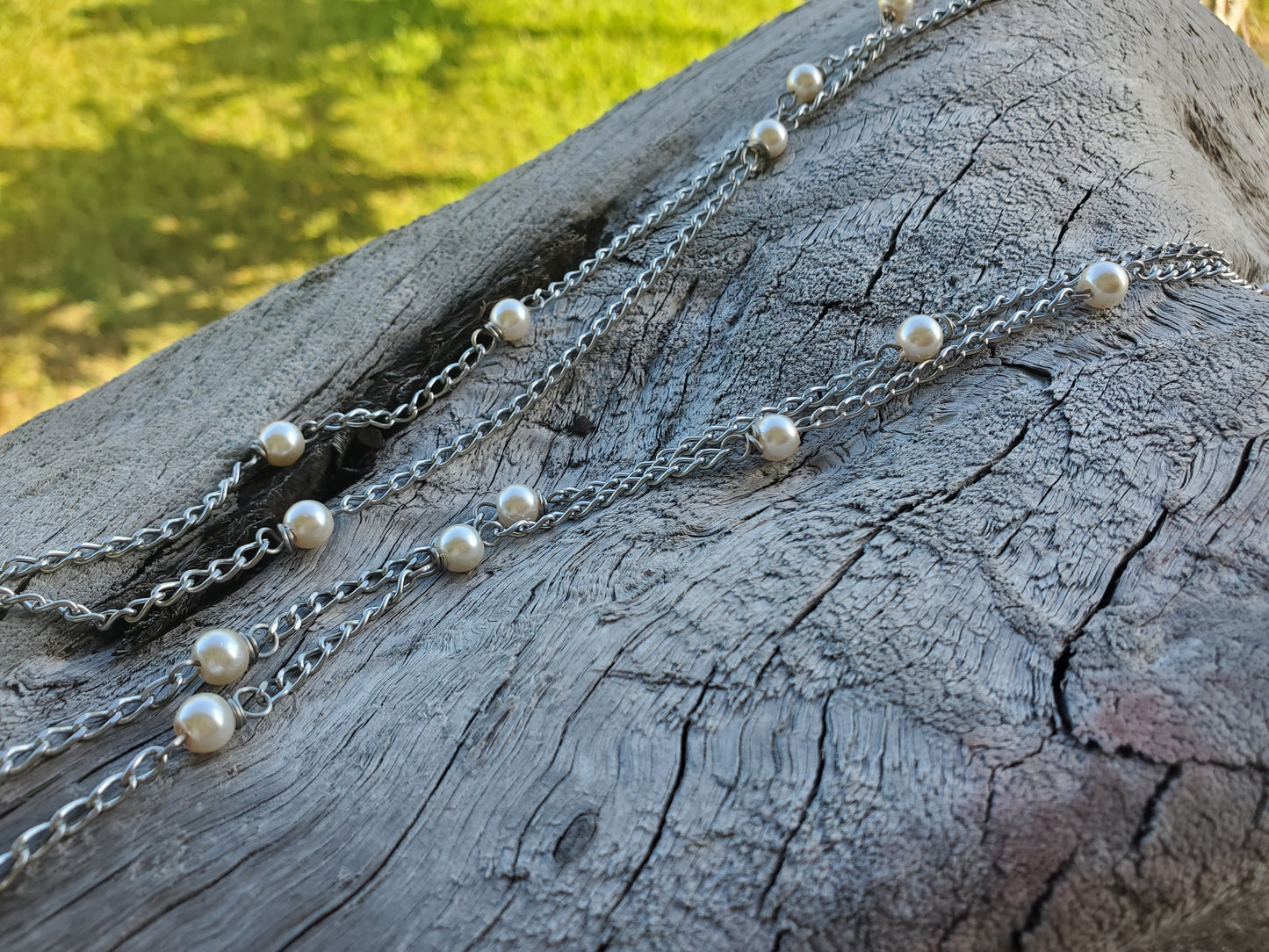 Cream White Shell Pearl Chain