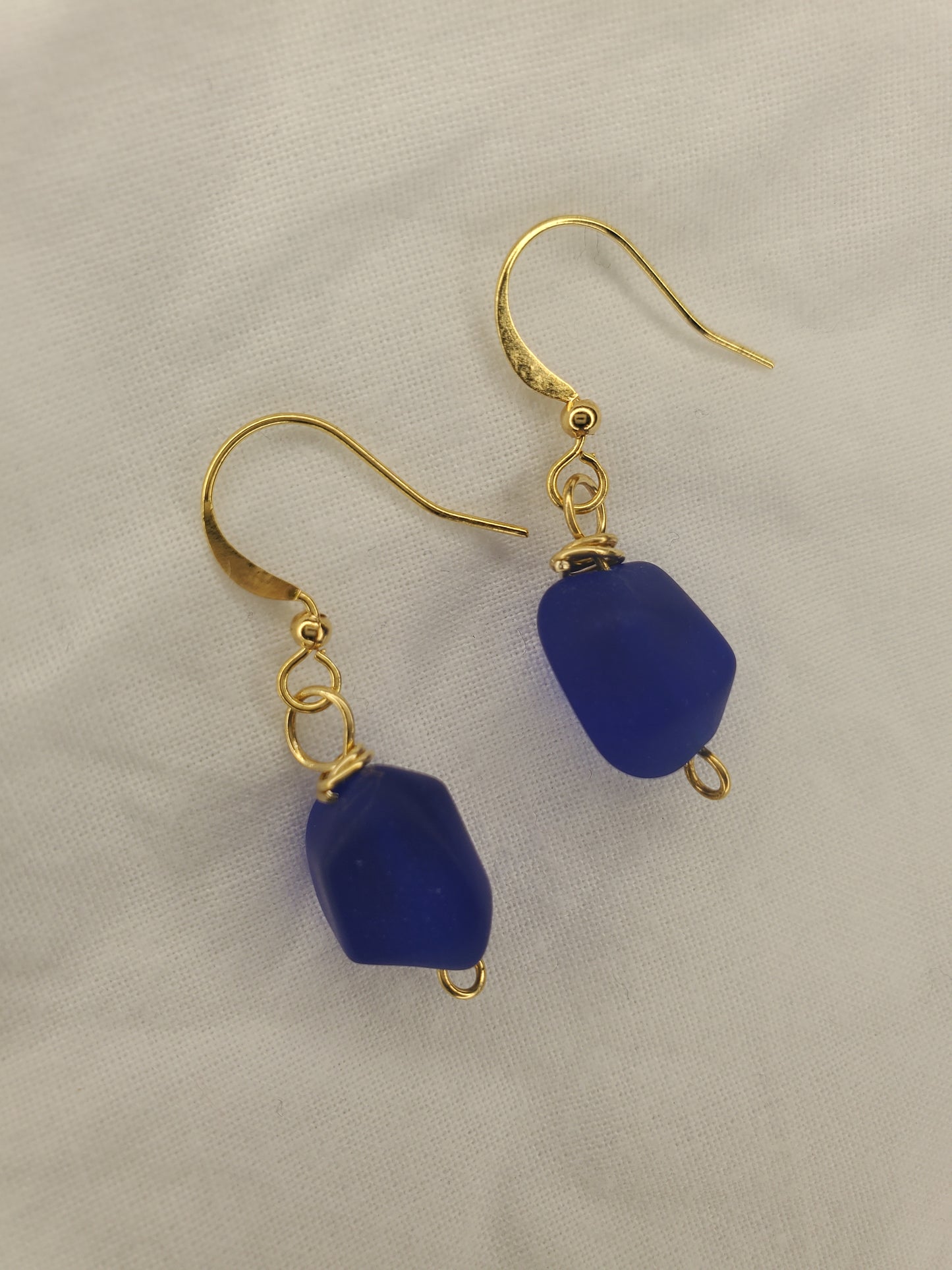 Sea Glass Dangle Dark Blue