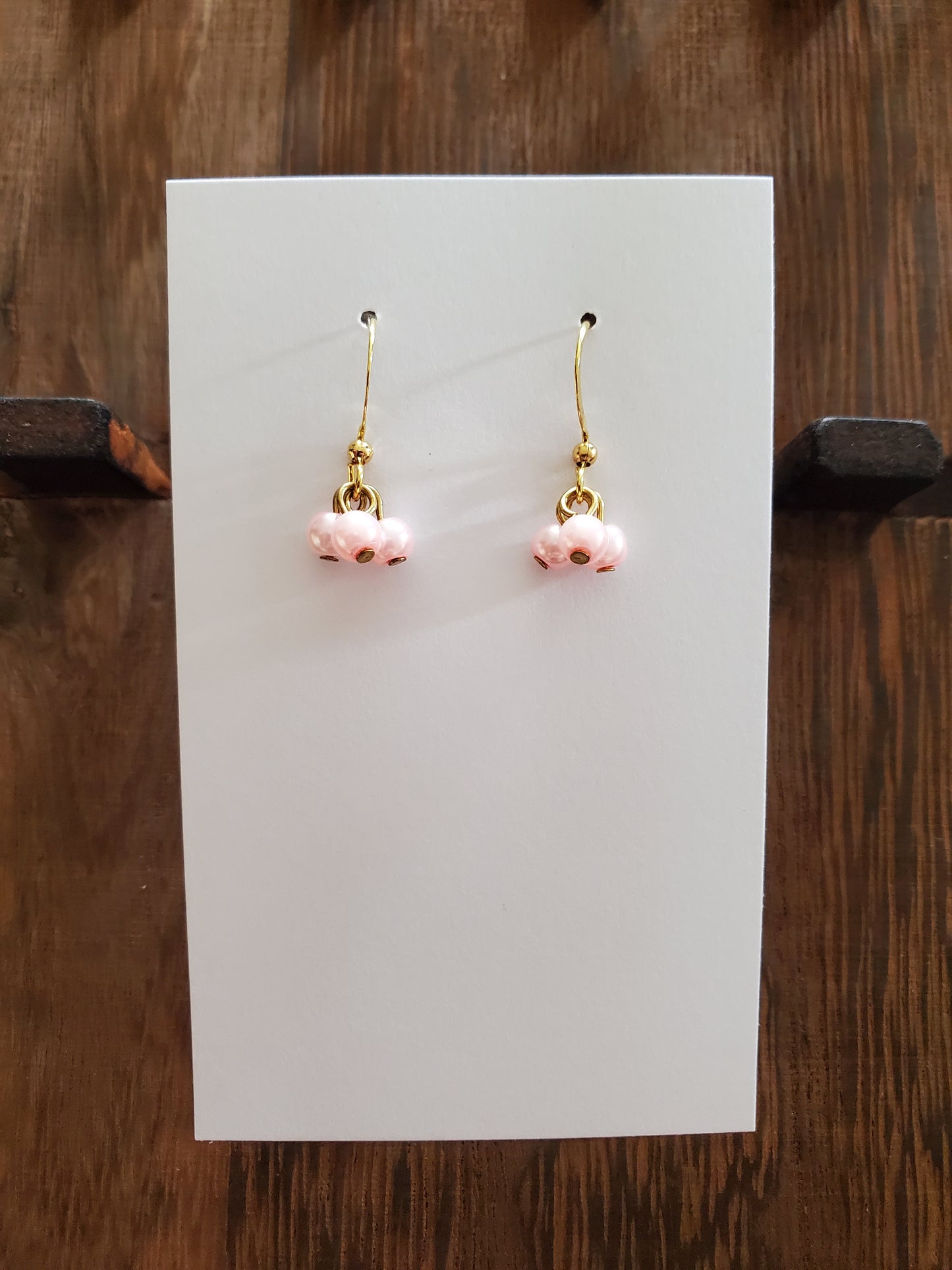 Shell Pearl Earrings