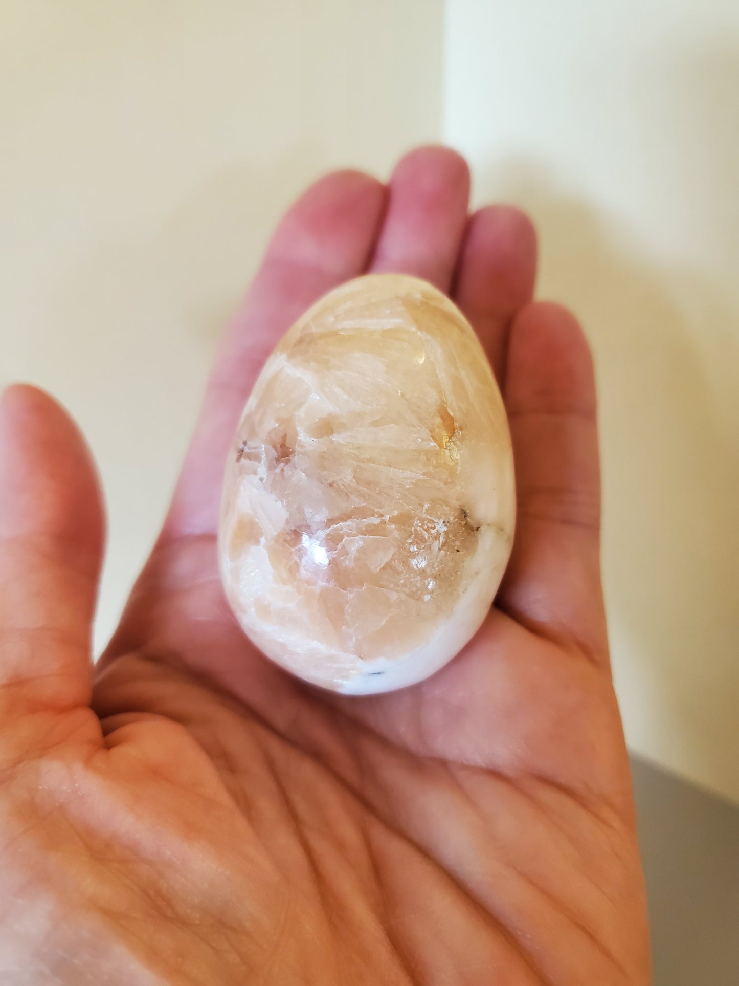 Stilbite Egg