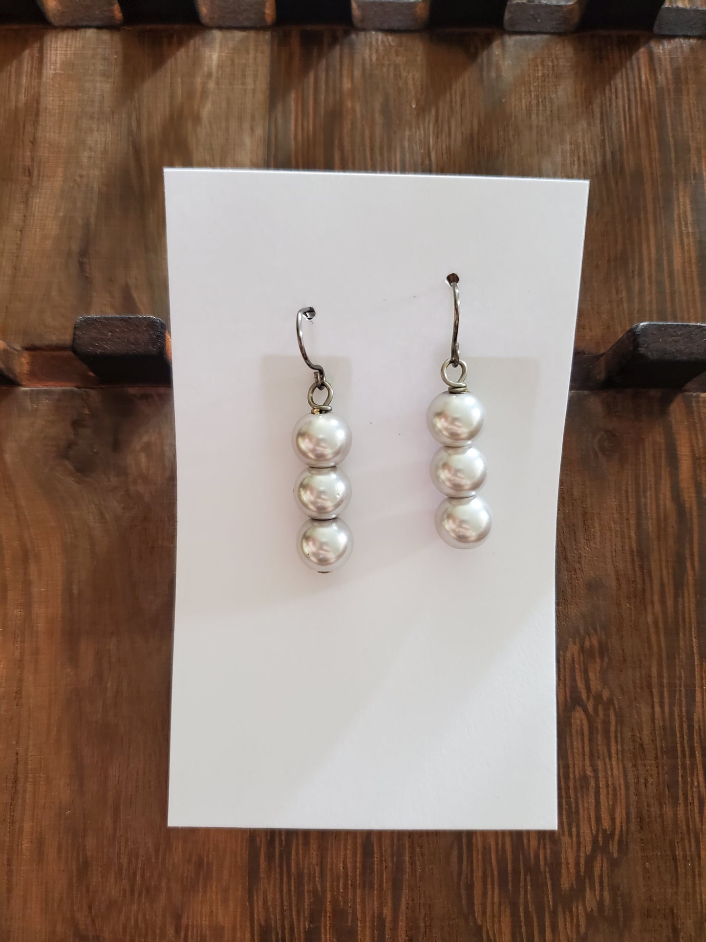 Shell Pearl Earrings