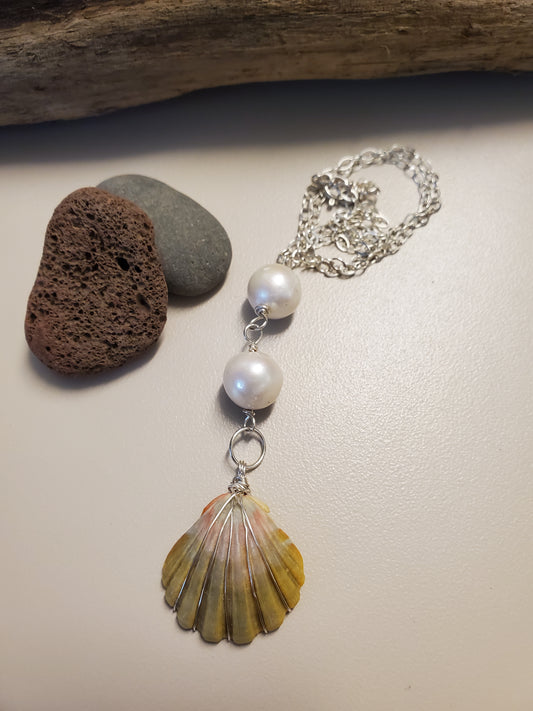 Moonrise Shell with White Edison Pearls